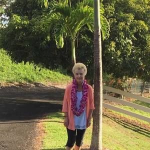 Meet your Posher, Therese